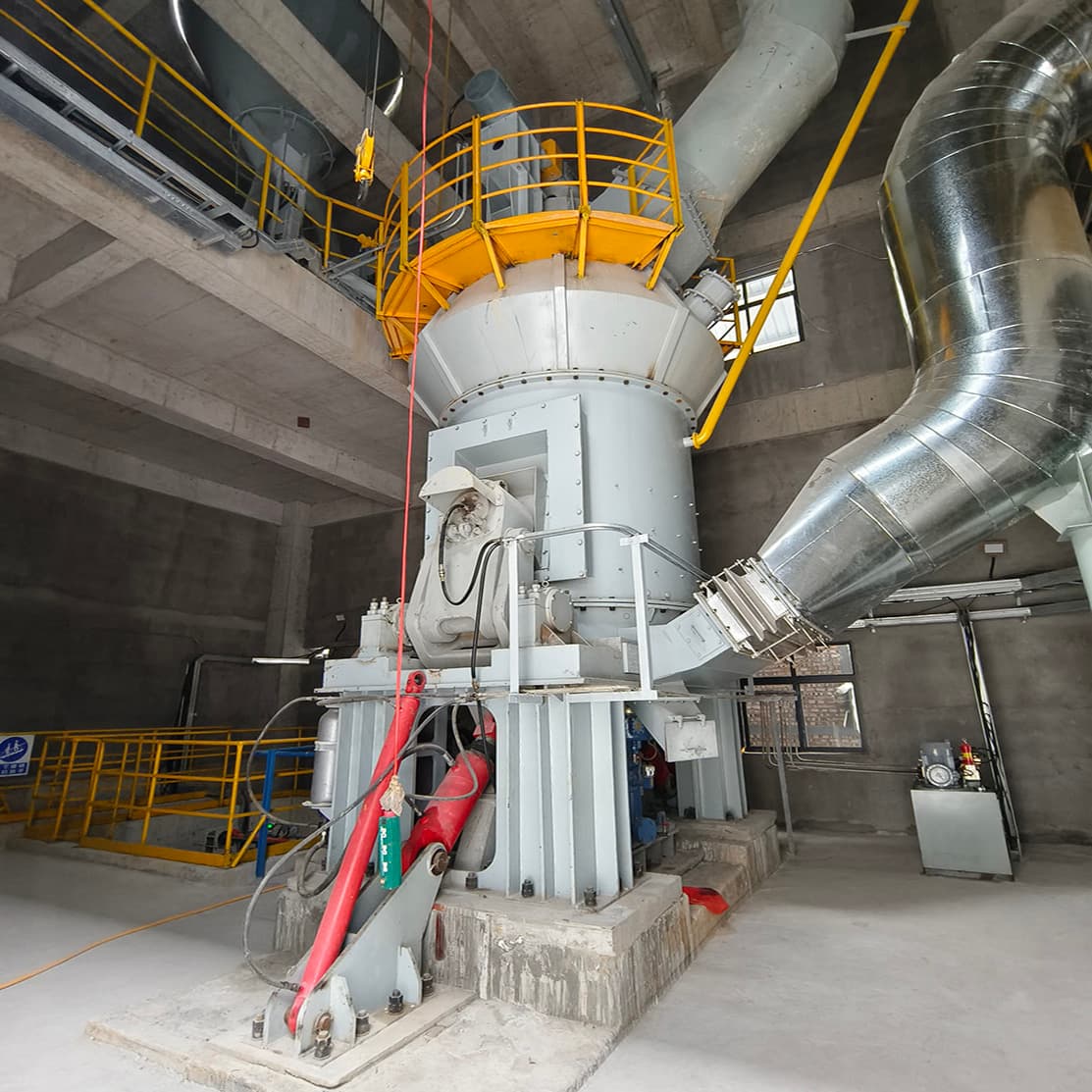 Vertical roller mill for bentonite